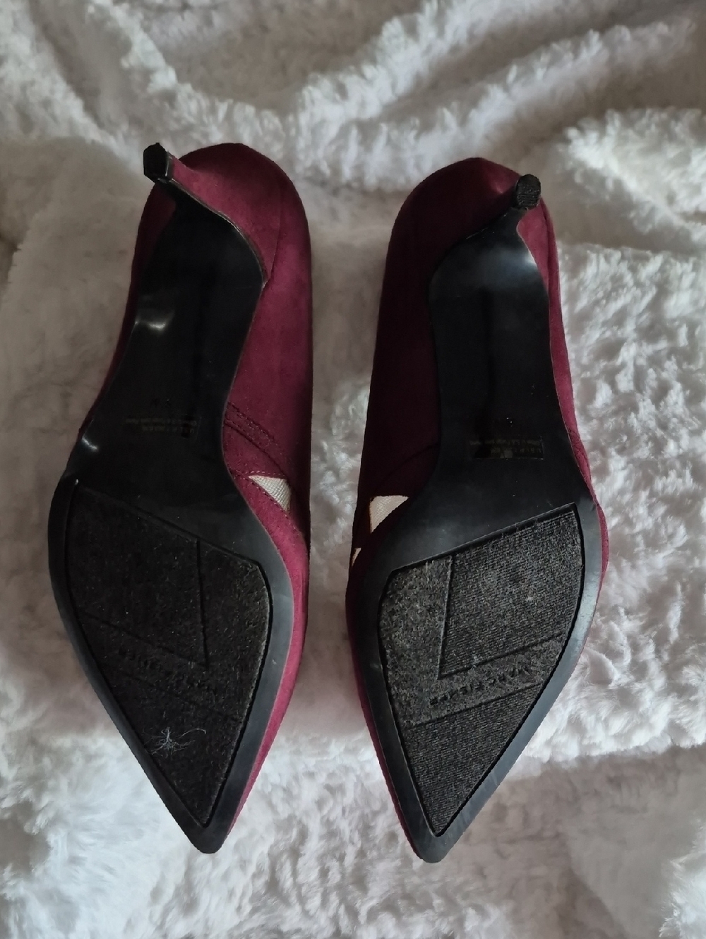 Marc Fisher Wine Pointed-Toe Pumps with Geometric Cutouts - Picture 3 of 4
